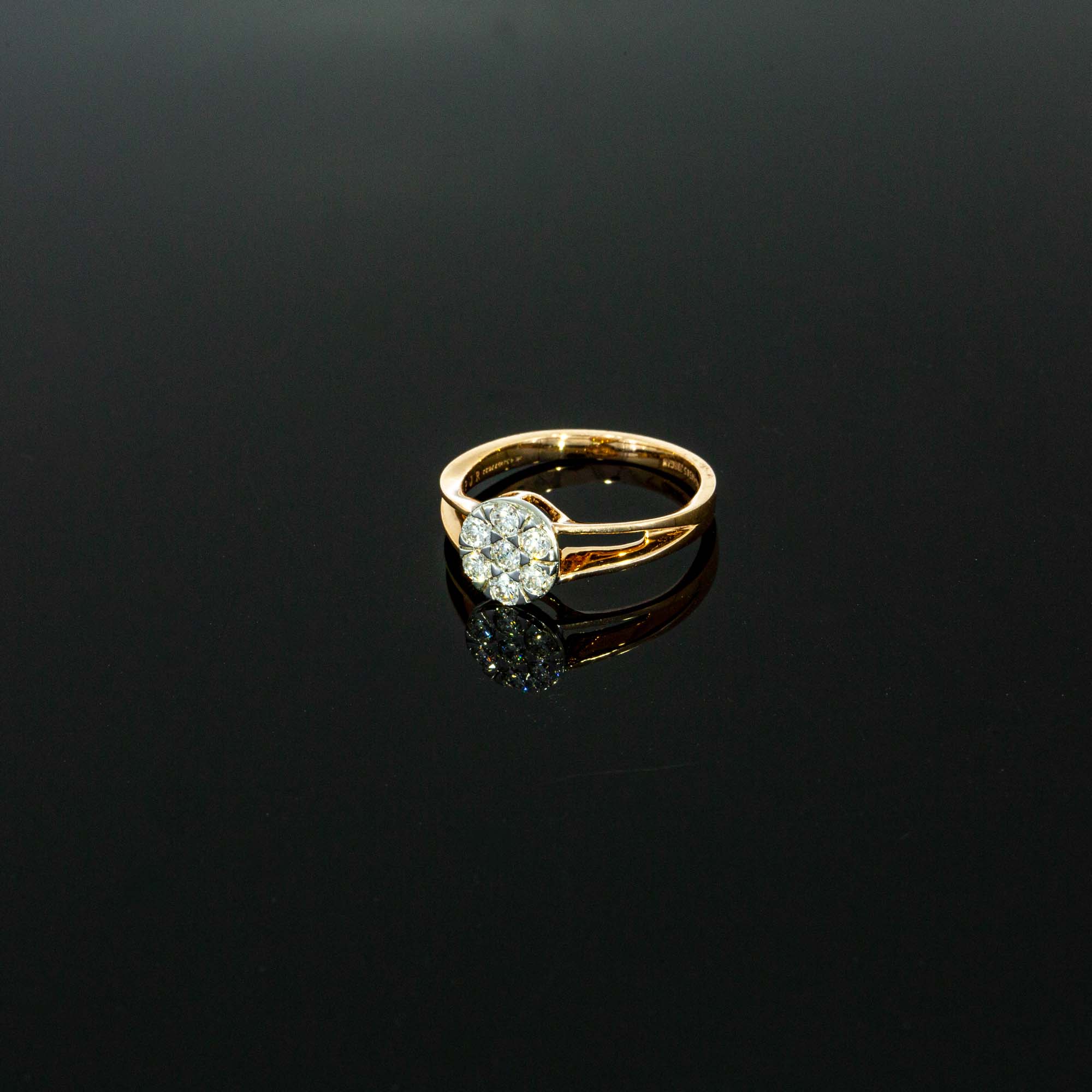 Lovely 14ct Diamond Ring