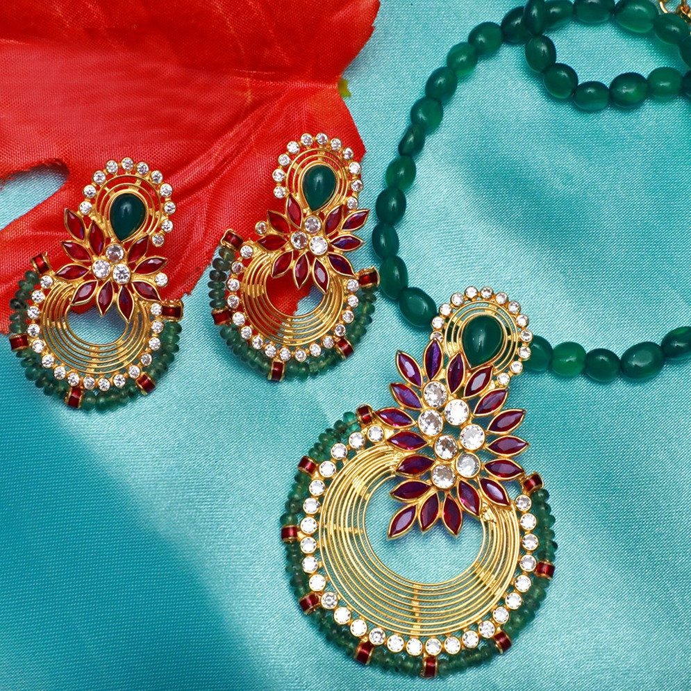 916 Gold Attractive Colour stone Necklace Set PJ-N003