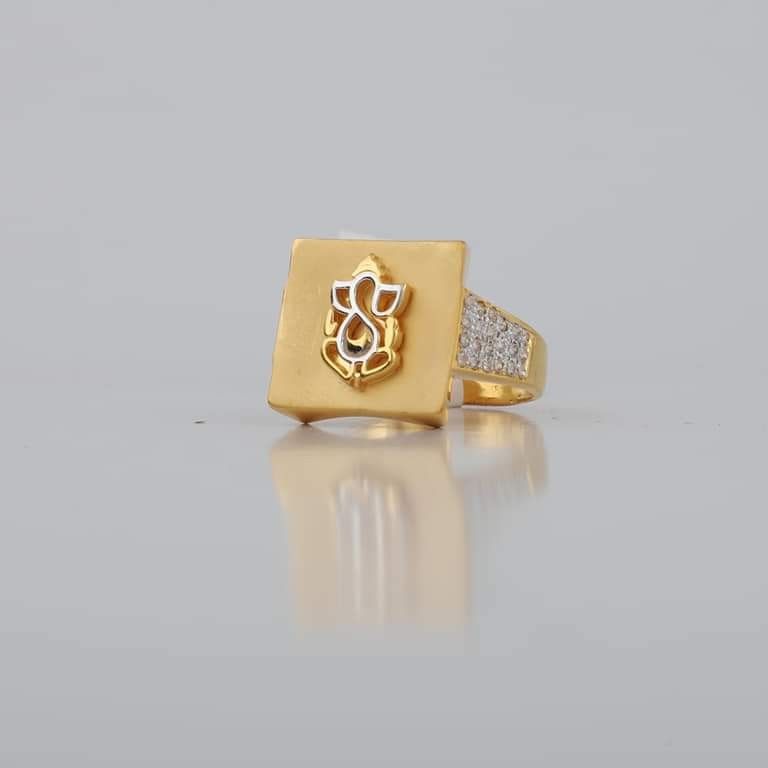 22 kt 22 kt gold cz stone lord ganesh pattern ring