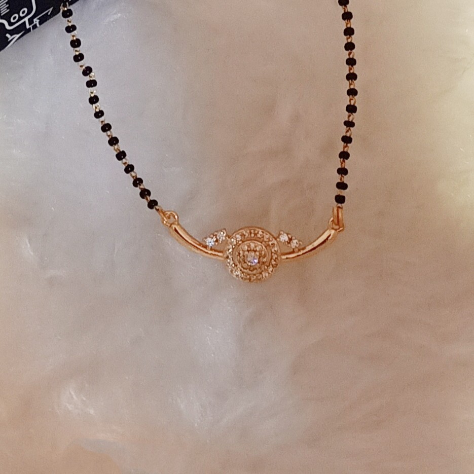 delicate mangalsutra