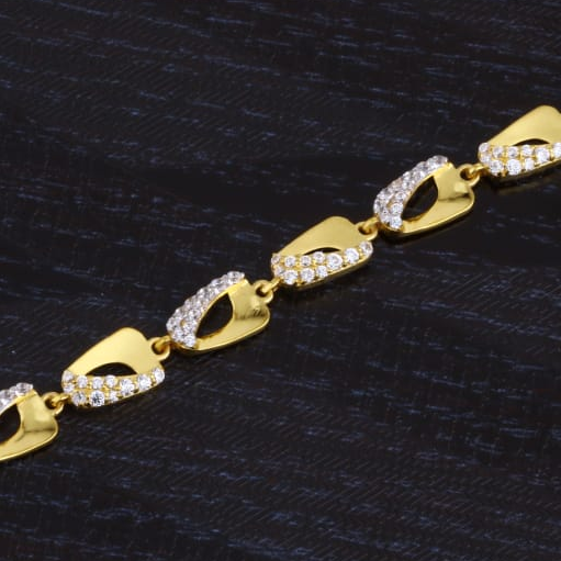 22KT Gold Ladies Hallmark Delicate Bracelet LB434