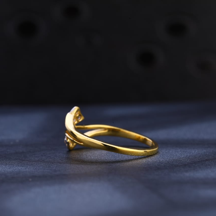 22KT Gold CZ Ladies Gorgeous Ring LR1055