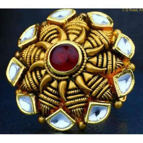 916 Antique Gold Jadtar Ring