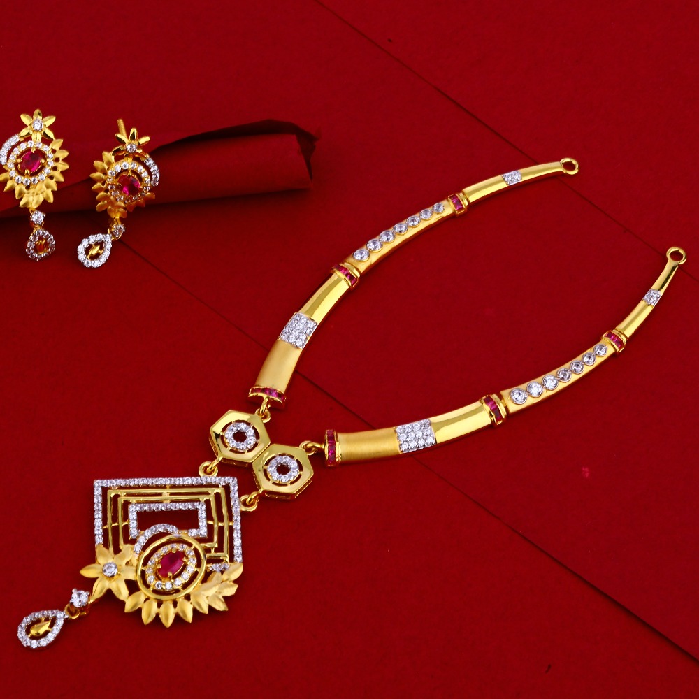 22KT Gold Women's Necklace Set LN82