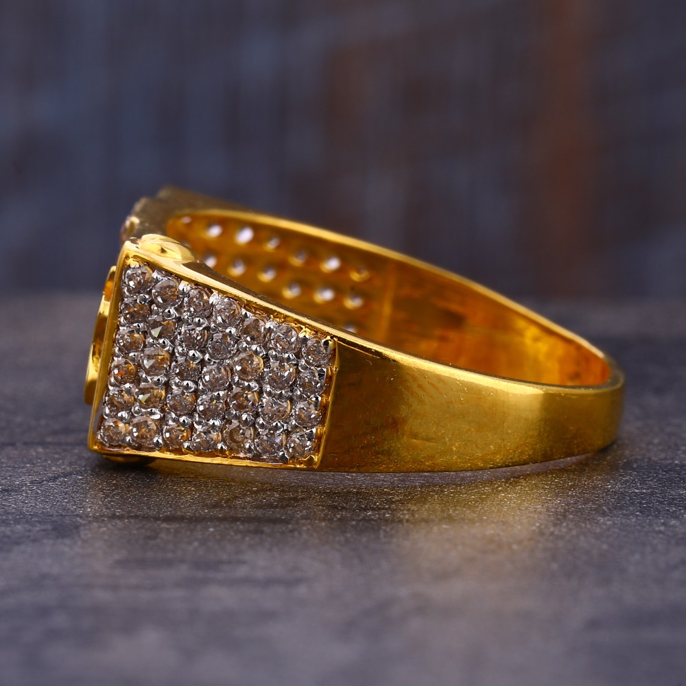 916 Gold CZ Hallmark Stylish Gentlemen's  Ring MR785