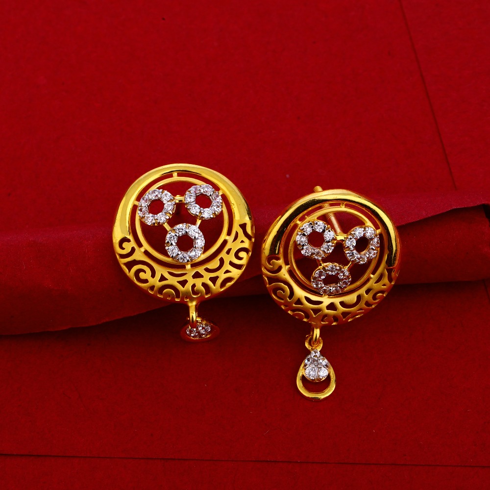 22KT Gold Women's stylish Necklace Set LN181