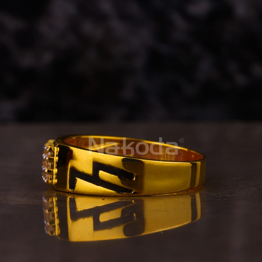 916 Gold CZ Hallmark Designer Men's Ring MR862