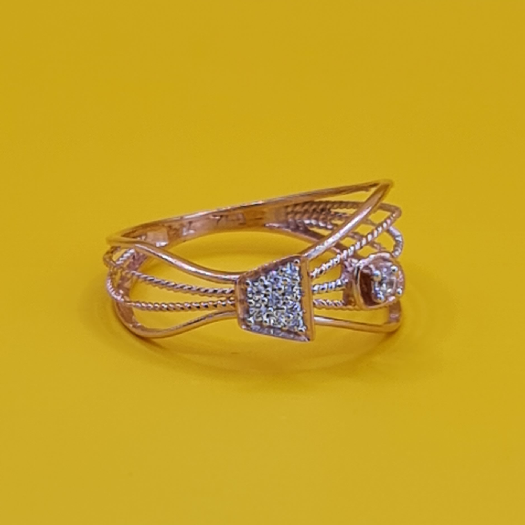 18KT HALLMARK GOLD RING