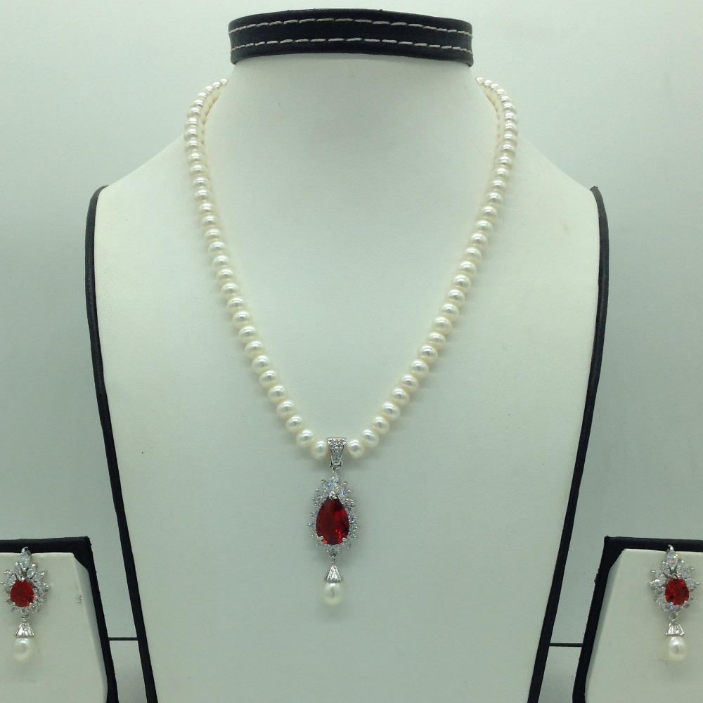 White;red cz pendent set with flat pearls mala jps0611