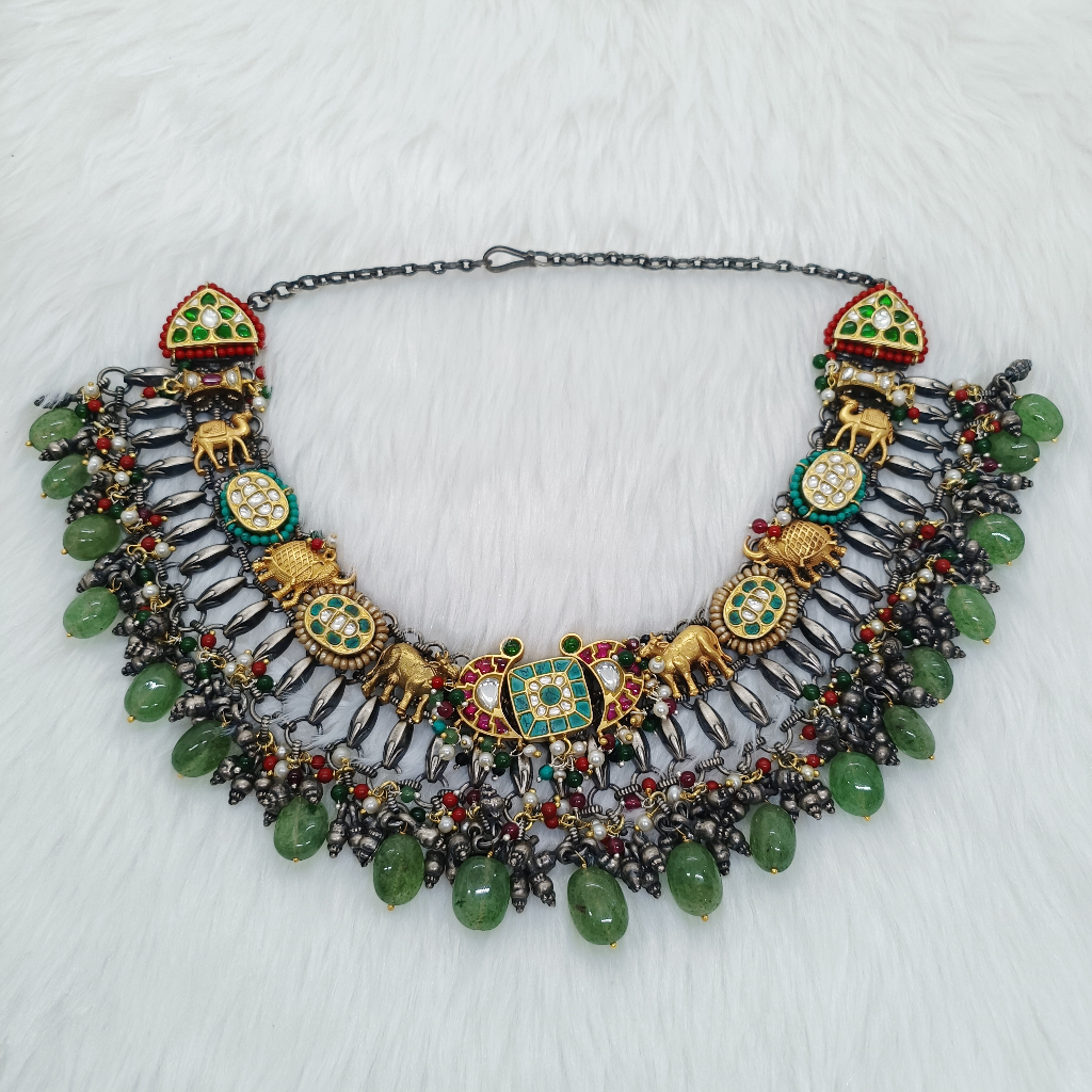 Nakhra necklace in vintage silver with gems stone multi colour