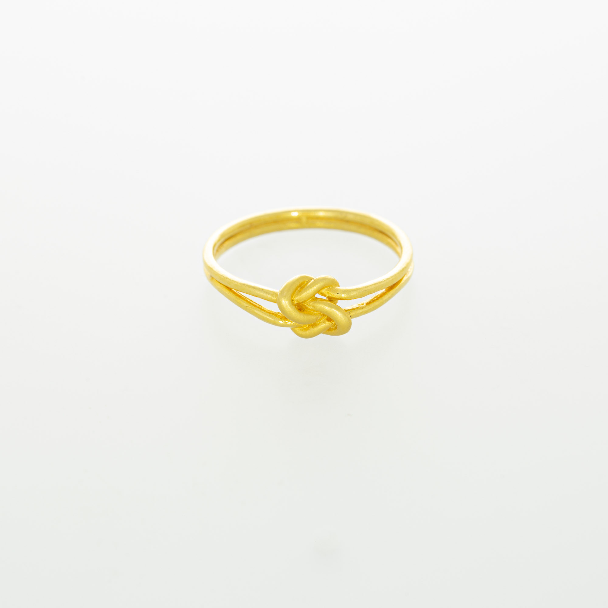 18K Gold 'Solitaire' Diamond Ring for Women - 235-DR101 in 2.550 Grams