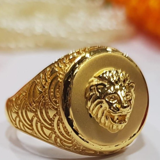 22KT Gold Hallmark Trendy Design Ring 