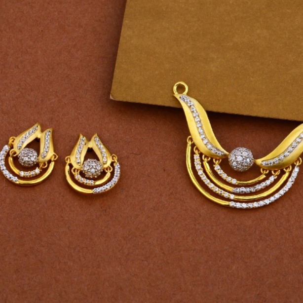 22 carat gold hallmarks ladies pendants RH-LP590