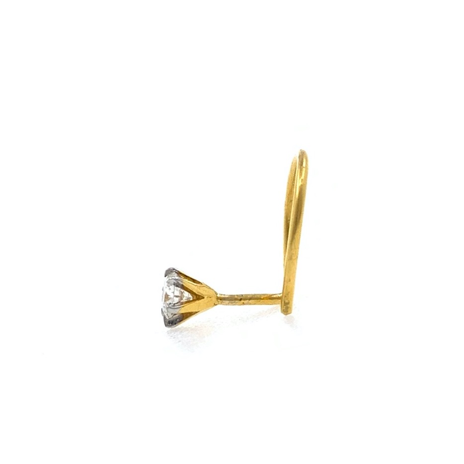 18kt / 750 yellow gold classic single 0.06 cts diamond nose pin 9NP65
