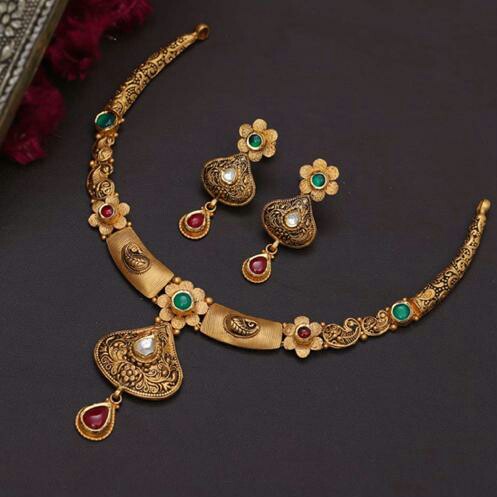 Dazzling Jadtar Necklace Set