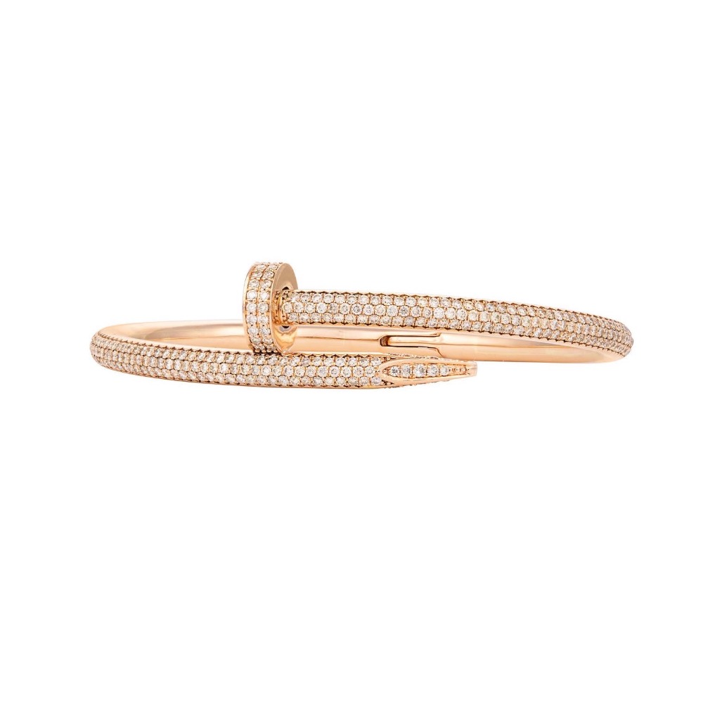 18k nail style luxurious bracelet , natural diamond .