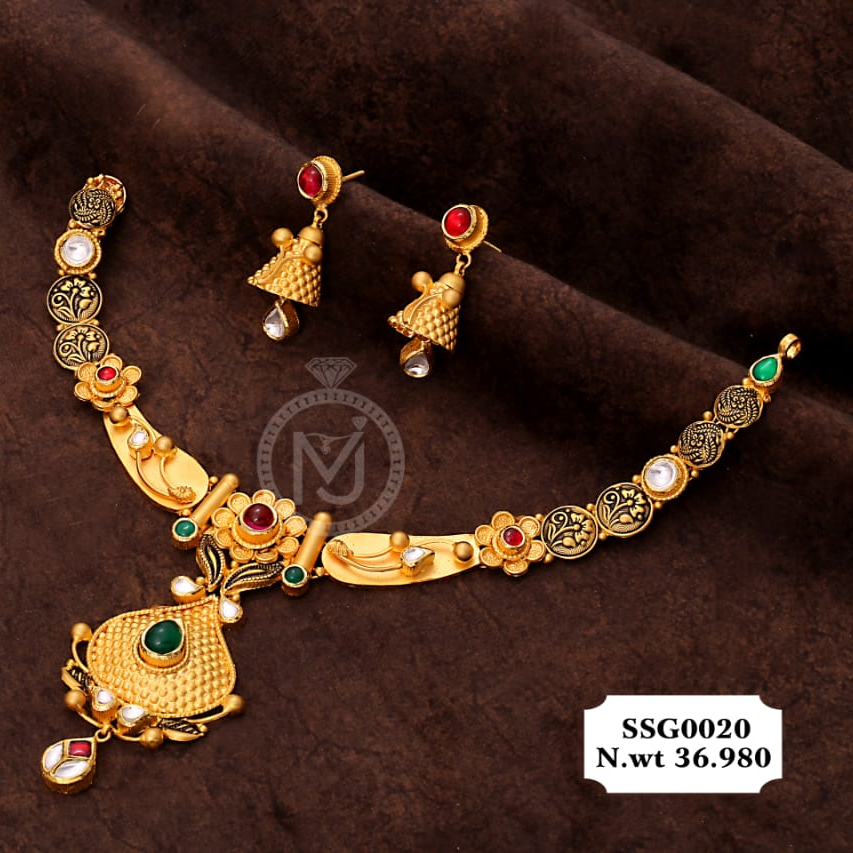 22k gold exquisite necklace set