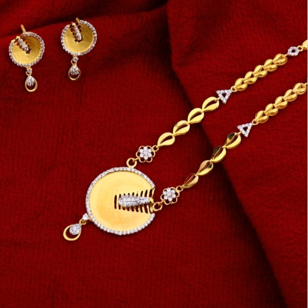 22 carat gold delicate ladies chain necklace set RH-NS383