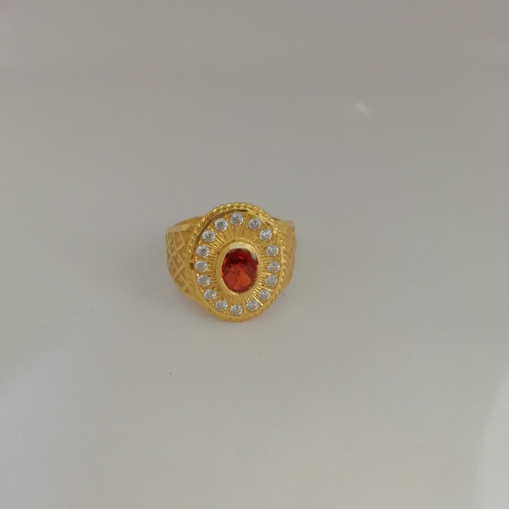 916 gold red diamond Gents ring