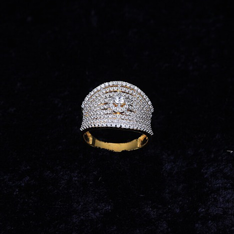 Gold And Diamond ring