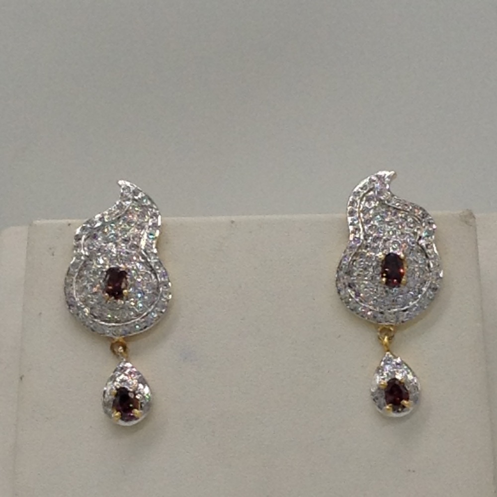White cz and garnet pendent set with 6 line seed pearls jps0337