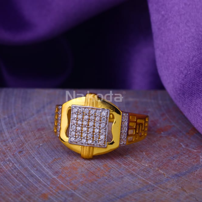 916 Gold CZ Mens Classic Ring MR905