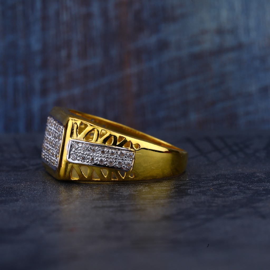 Mens 916 Gold Cz Ring-MR183
