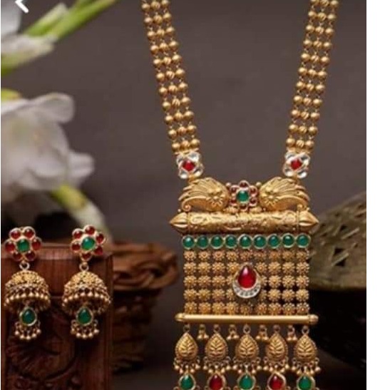 Gold antique bridal necklace set