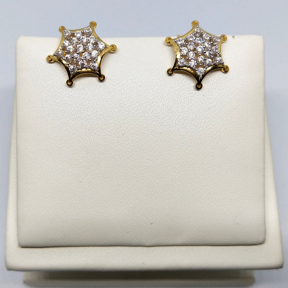18KT gold star shape diamond earring dj-e004