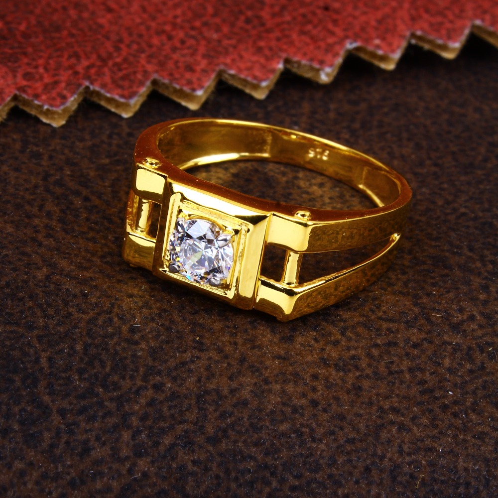 square gold diamond Ring 127