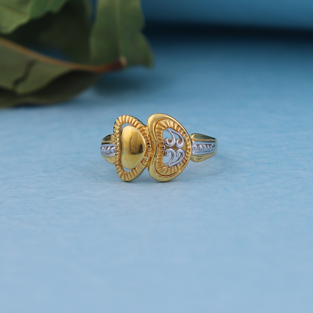 916 Plain Gold Ladies Ring