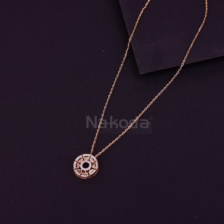 Buy quality 750 Rose Gold Hallmark Fancy Tanmaniya RTM431 in Ahmedabad