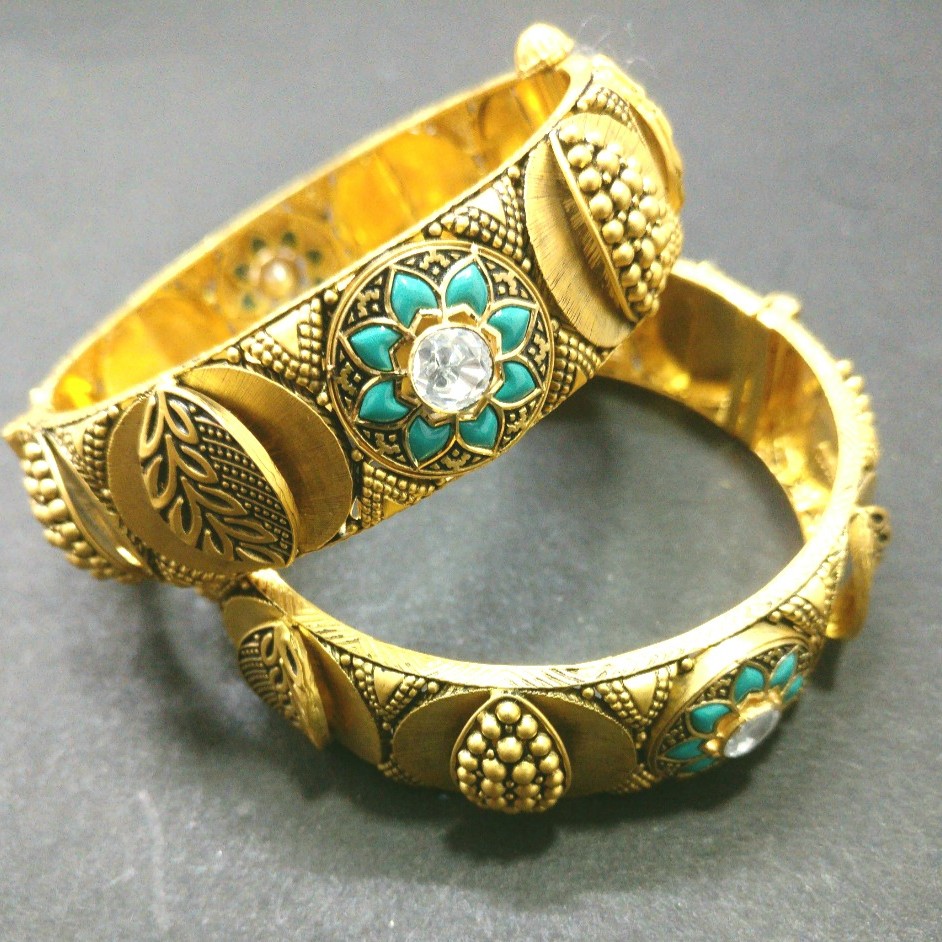 Jadtar bangles