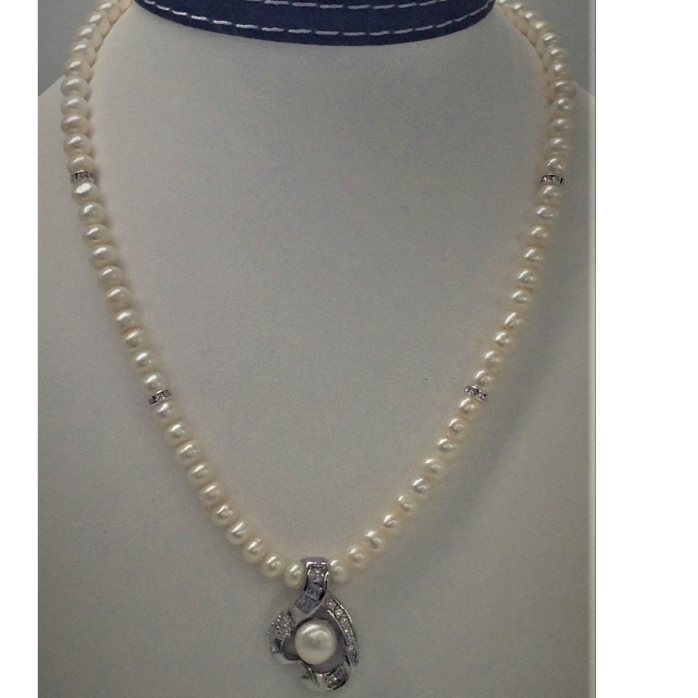 White cz and pearls pendent set with flat pearls mala jps0147
