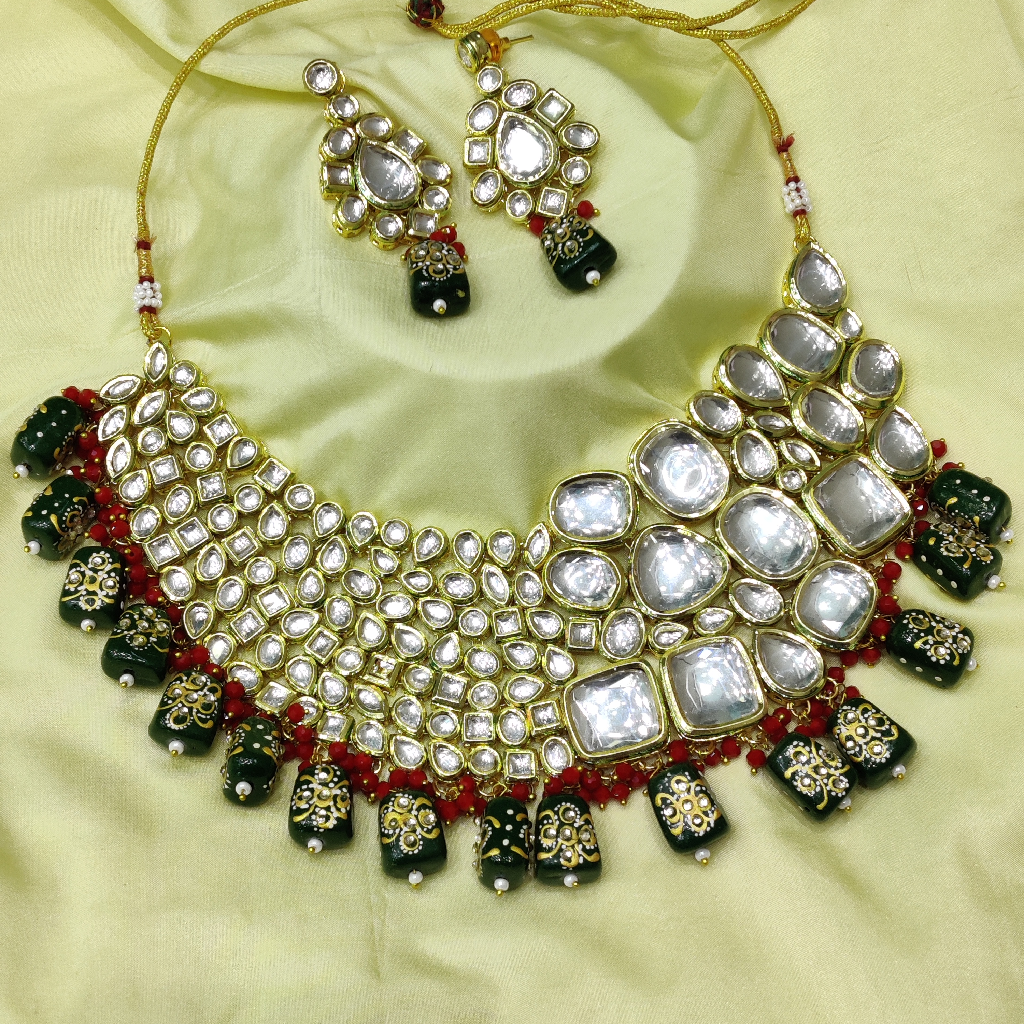 kundan Antique Bridal Necklace Set