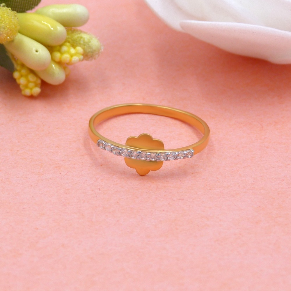 Delicate Flower 22k Gold Lady Ring