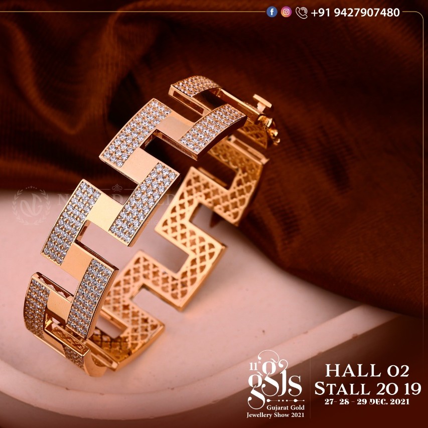 18 CT ITALIAN IMPORTED LADIES KADA