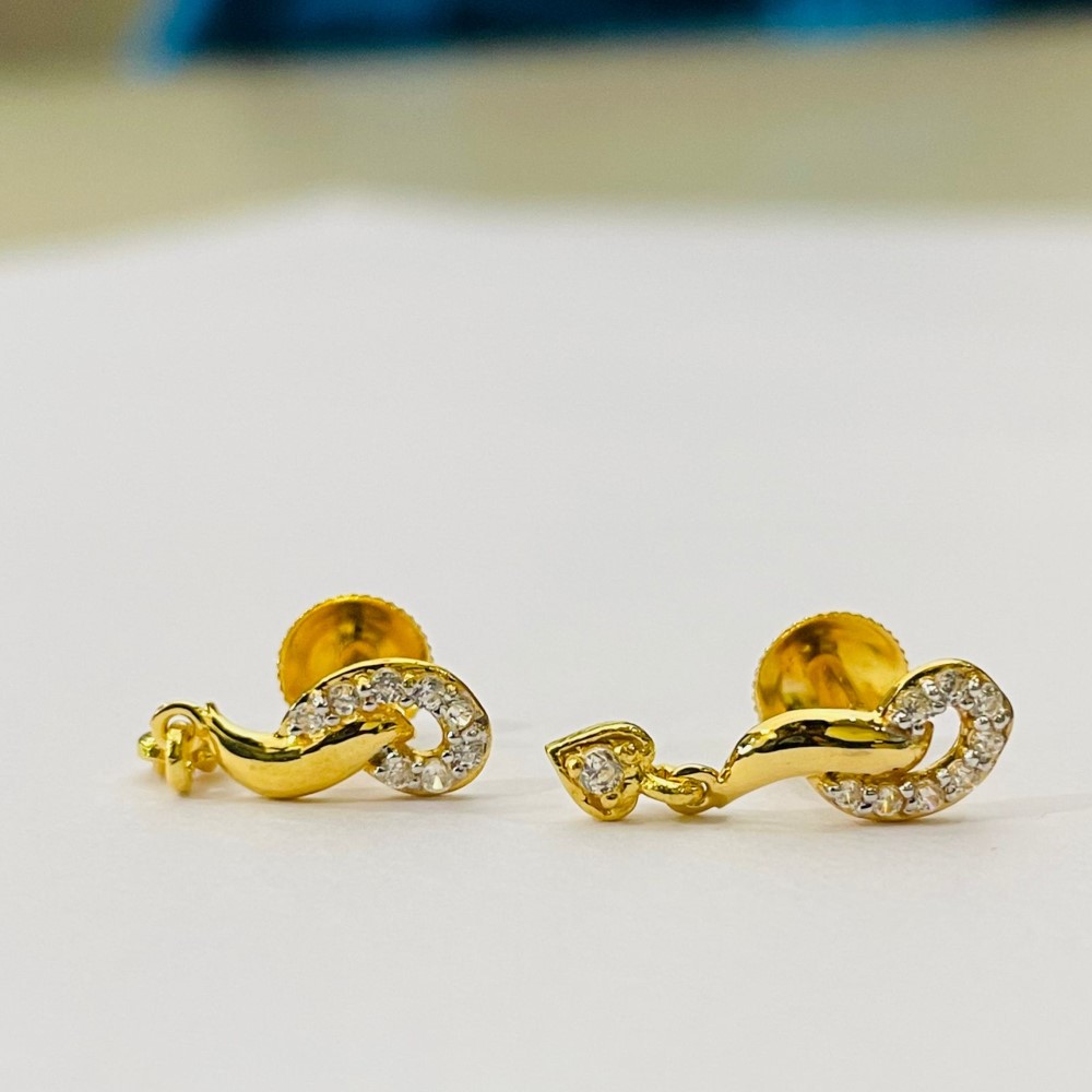 Yellow Gold Trending Design Earrings