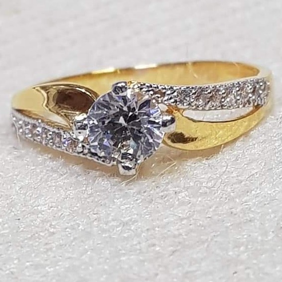 22 carat gold  ladies diamond ring RH-GR348