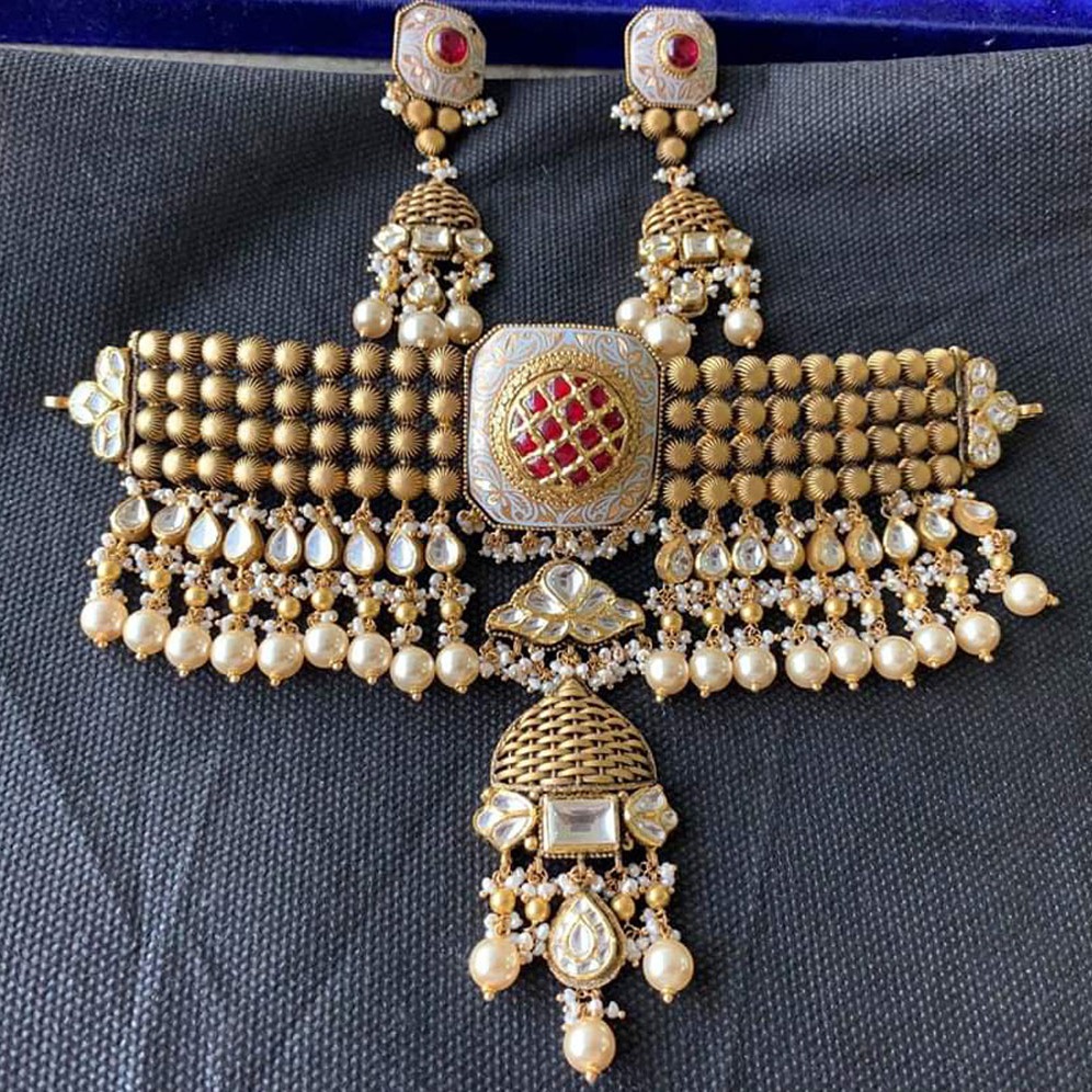 916 Gold Antique Jadtar Choker Set 