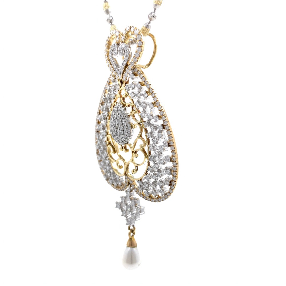 Schitterend diamond pendant in yellow gold 7shp26