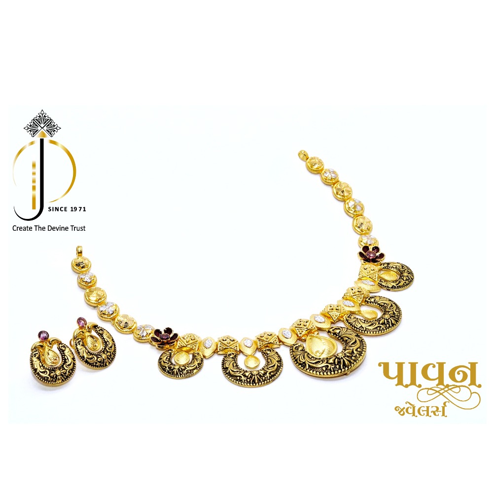 916 / 22 ct Antique Chokar Necklace Set with Earrings For Women ST0023