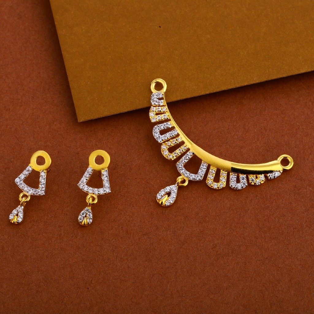 916 Gold  Mangalsutra Women's Delicate Pendant Set MP246