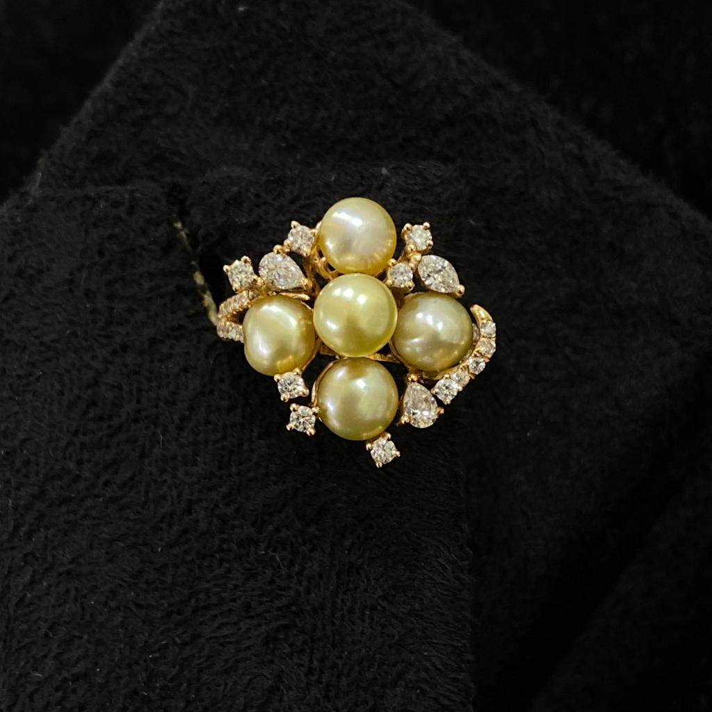 Pearl diamond ring