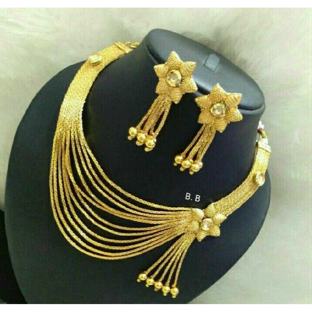 22kt Gold Exclusive Necklace Set