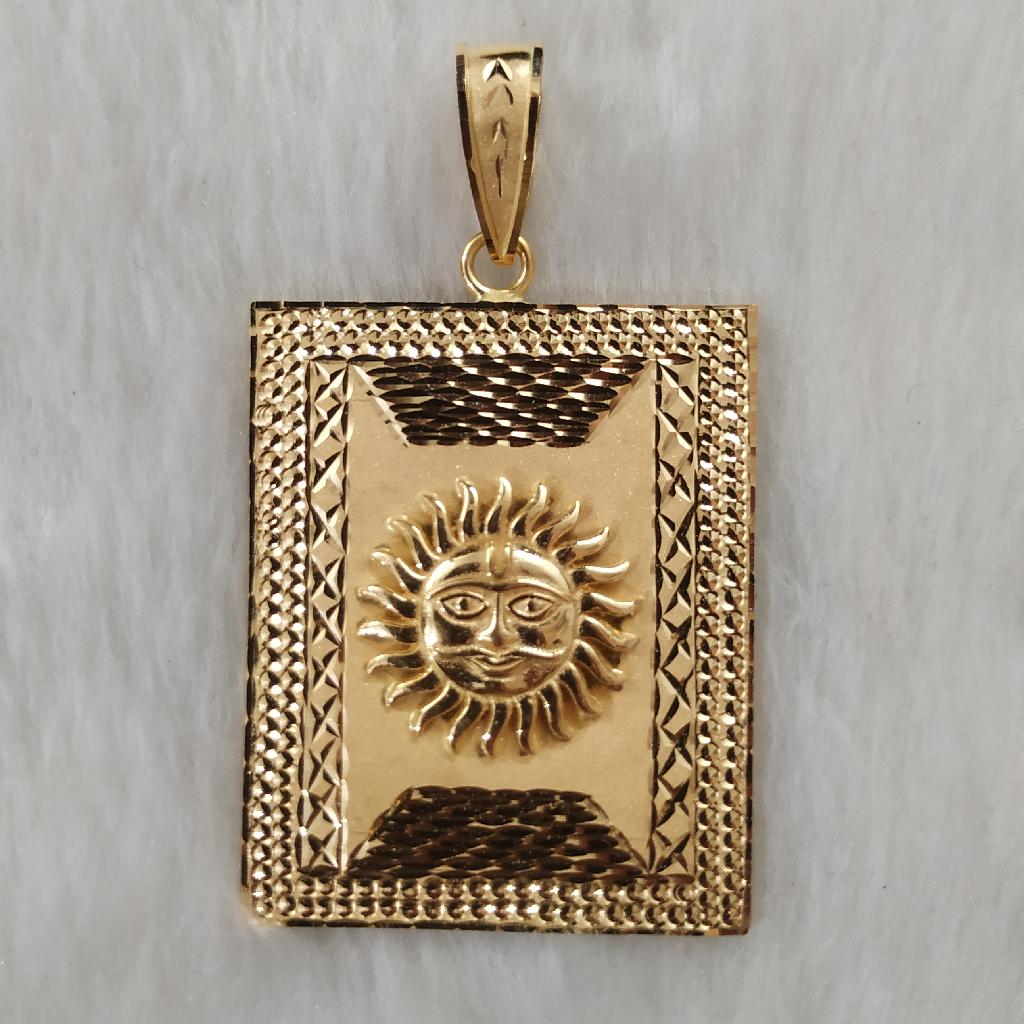 916 Gold Fancy Gent's Surya Pendant