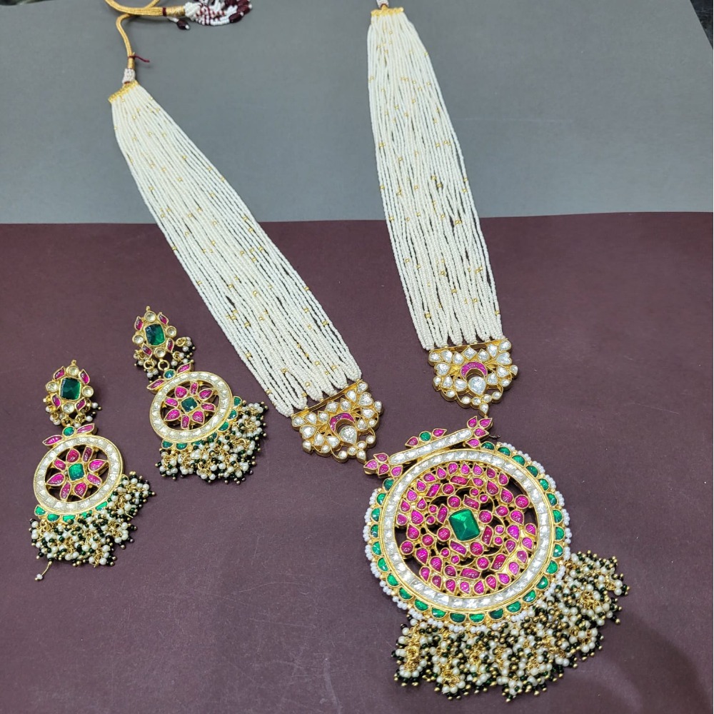 Floral  Necklace set
