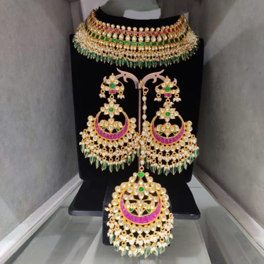 necklace set with mangtika and earrings 1120
