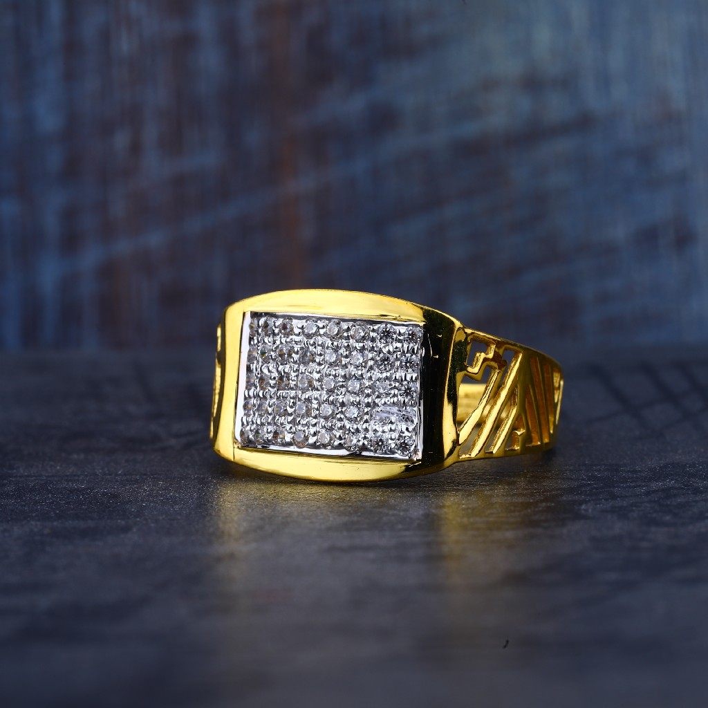 Buy quality Mens Gold Cz 22K Ring-MR157 in Ahmedabad
