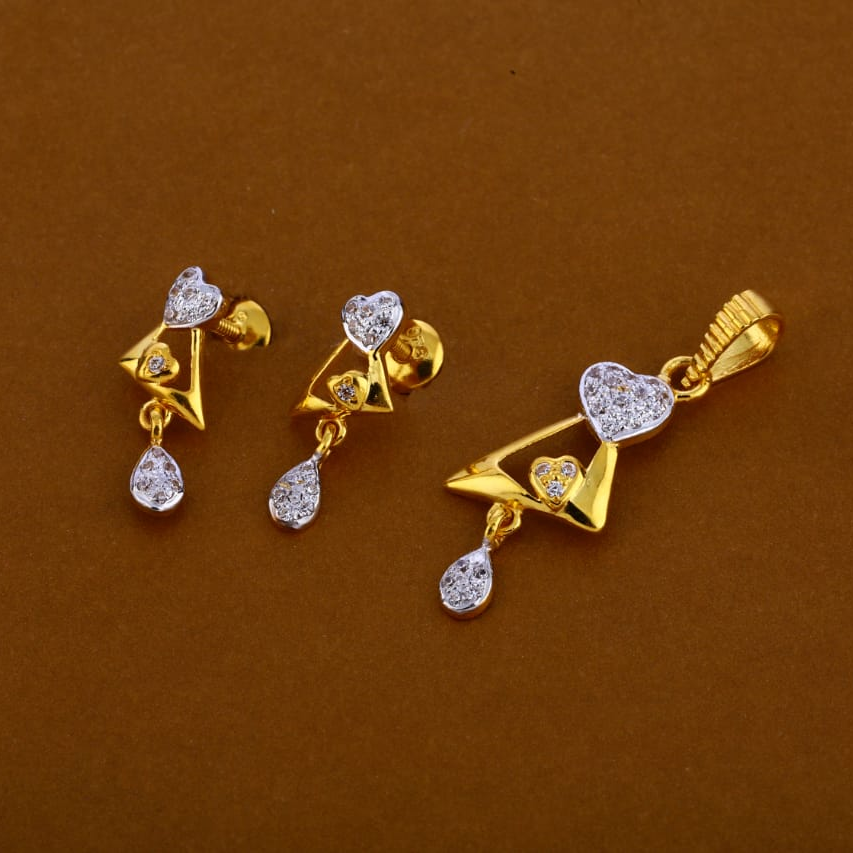 22KT Gold Classic Ladies Pendant Set FPS246